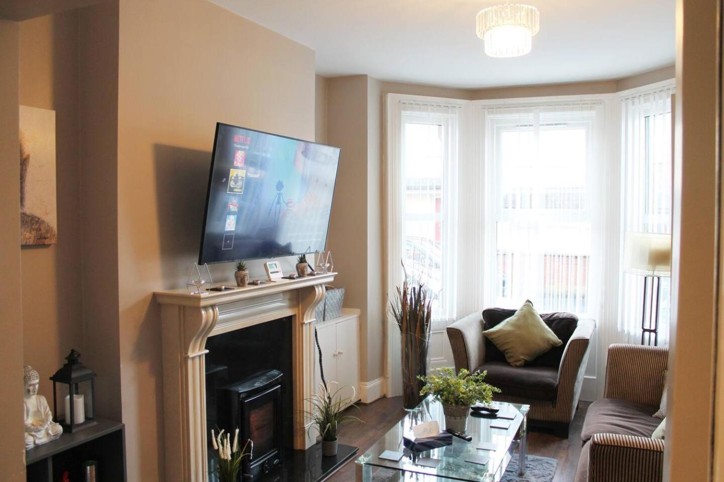 فيلا 4 Bed Boutique House Lisburn Road بلفاست المظهر الخارجي الصورة